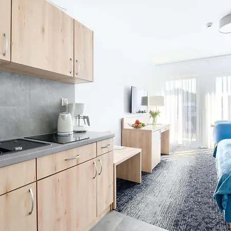 Cesarskie, Sun & Snow