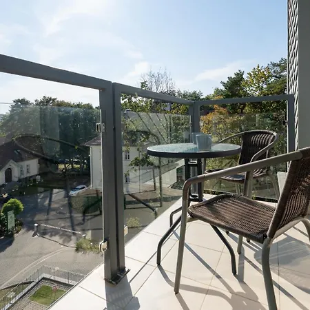 Cesarskie, Sun & Snow