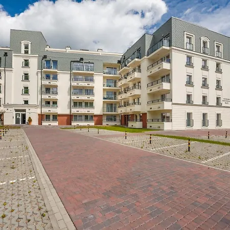 Cesarskie, Sun & Snow